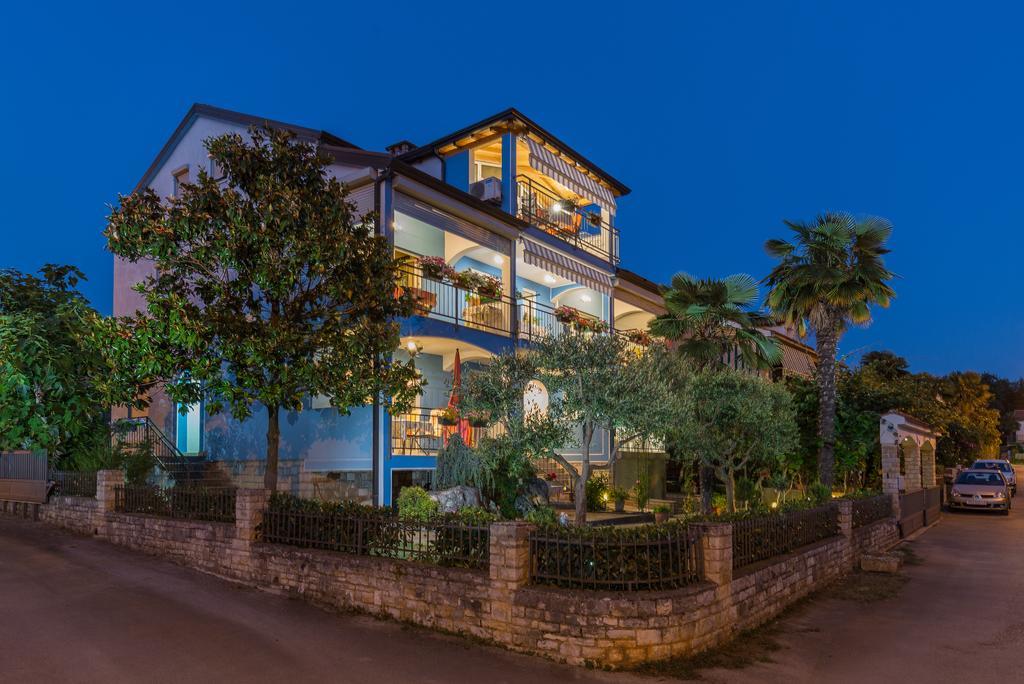 Villa Tina Poreč Eksteriør bilde