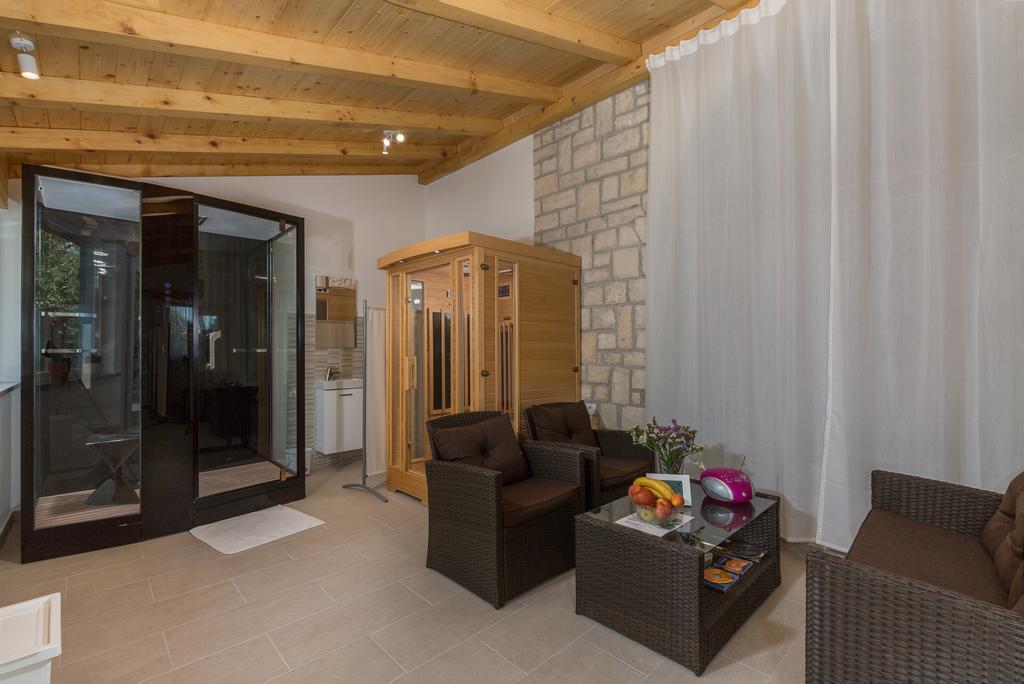 Villa Tina Poreč Eksteriør bilde